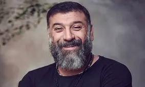 شوخی‌های بامزه علی انصاریان با گوگوش، شماعی‌زاده و جلال همتی/ ویدئو