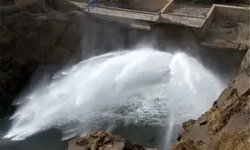 رهاسازی آب از سد شهید کاظمی بوکان به دریاچه ارومیه آغاز شد