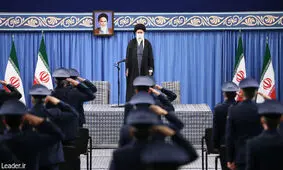 رهبر انقلاب: اگر تمامی تحریم‌ها را در عمل بردارند به تعهدات برجامی برمی‌گردیم