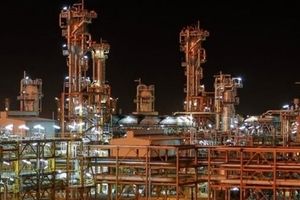 راه اندازی مخازن گاز پالایشگاه فازهای ۲۲ و ۲۴ پارس جنوبی با ورق‌های فولاد اکسین خوزستان