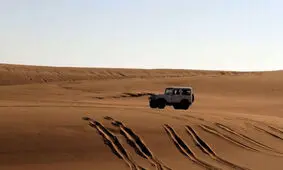 حادثه دیدگان کویر «ریگ جن» پس از ۱۶ ساعت تلاش پیدا شدند