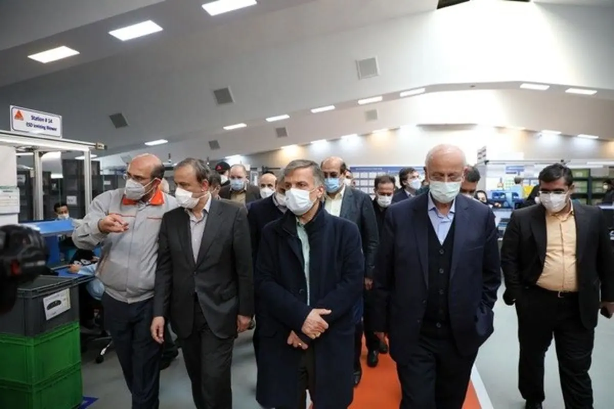 وزیر صنعت خط تولید کامپیوتر خودرو را افتتاح کرد | ایروانی: تولید دانش فنی در عظام با جدیت دنبال می شود