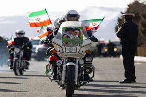 مسیر راهپیمایی خودرویی و موتوری ۲۲ بهمن در کاشان اعلام شد