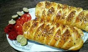 طرز تهیه اشترودل مرغ و قارچ