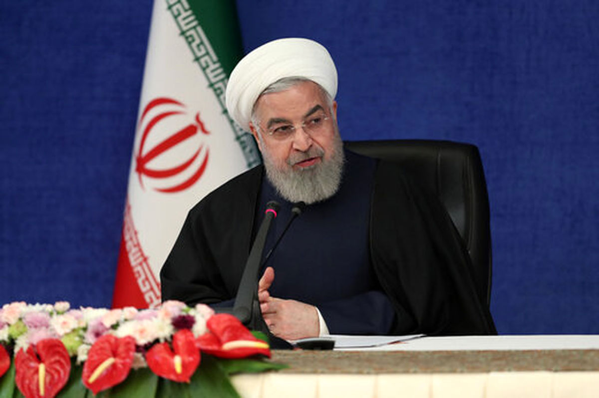روحانی: از مردم بزرگوار ایران طلب عفو می کنم/ به مذاکره افتخار میکنم