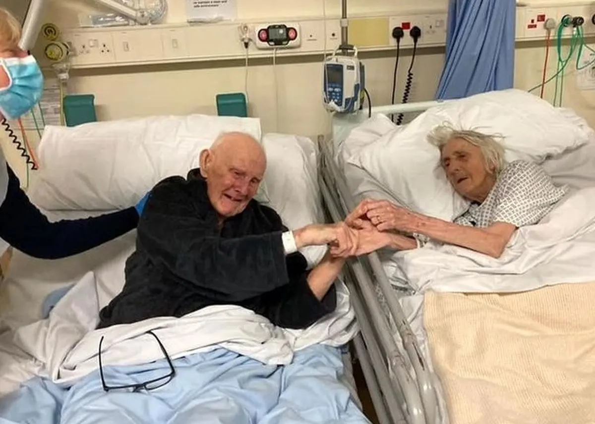 پایان تلخ ۷۰ سال زندگی عاشقانه/ عکس