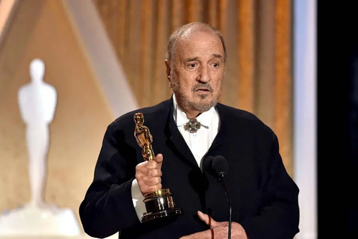 واکنش صادق خرازی به درگذشت «ژان کلود کریر»