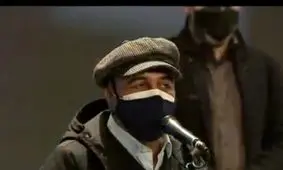 رضا عطاران:‌ حالا که واکسن کرونا آمده، یک نفر آمپول‌زن برای هر شهر نگذارید، تعداد را بیشتر کنید/ ویدئو