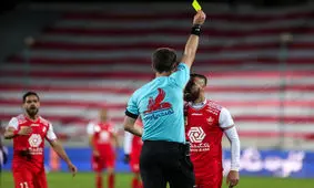 فدراسیون فوتبال تایید کرد: پنالتی فولاد مقابل پرسپولیس اشتباه بود