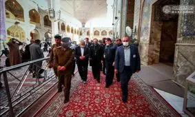 حضور فرستاده ویژه پاپ در حرم امام علی (ع)/ عکس