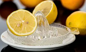 7 نوشیدنی که درد کلیه را کم و آن را پاکسازی می‌کند