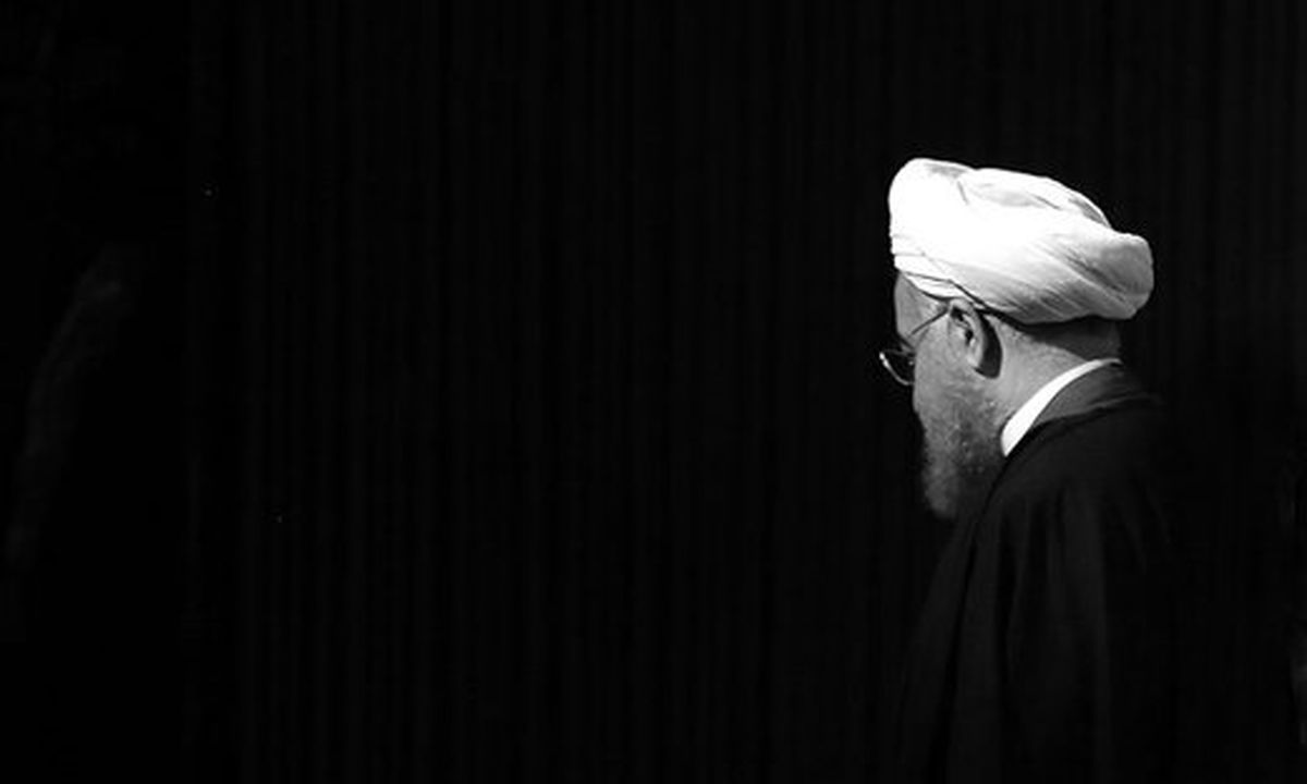 شعار مرگ بر روحانی هدایت شده بود؟/ کاتب: اگر در برابر توهین سکوت کنیم دیگر مسئولی در امان نخواهد بود