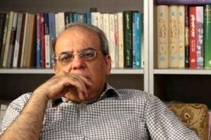 عباس عبدی: قرارداد توتال پنهان نیست/ نهادهای نظارتی قراردادها را کنترل می کنند