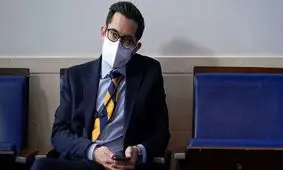 اولین استعفا در دولت بایدن/ معاون مطبوعاتی کاخ سفید کنار رفت