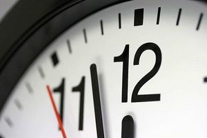 قانون تغییر ساعت رسمی کشور در سال ۱۴۰۰ احتمالا اجرایی نمی‌شود