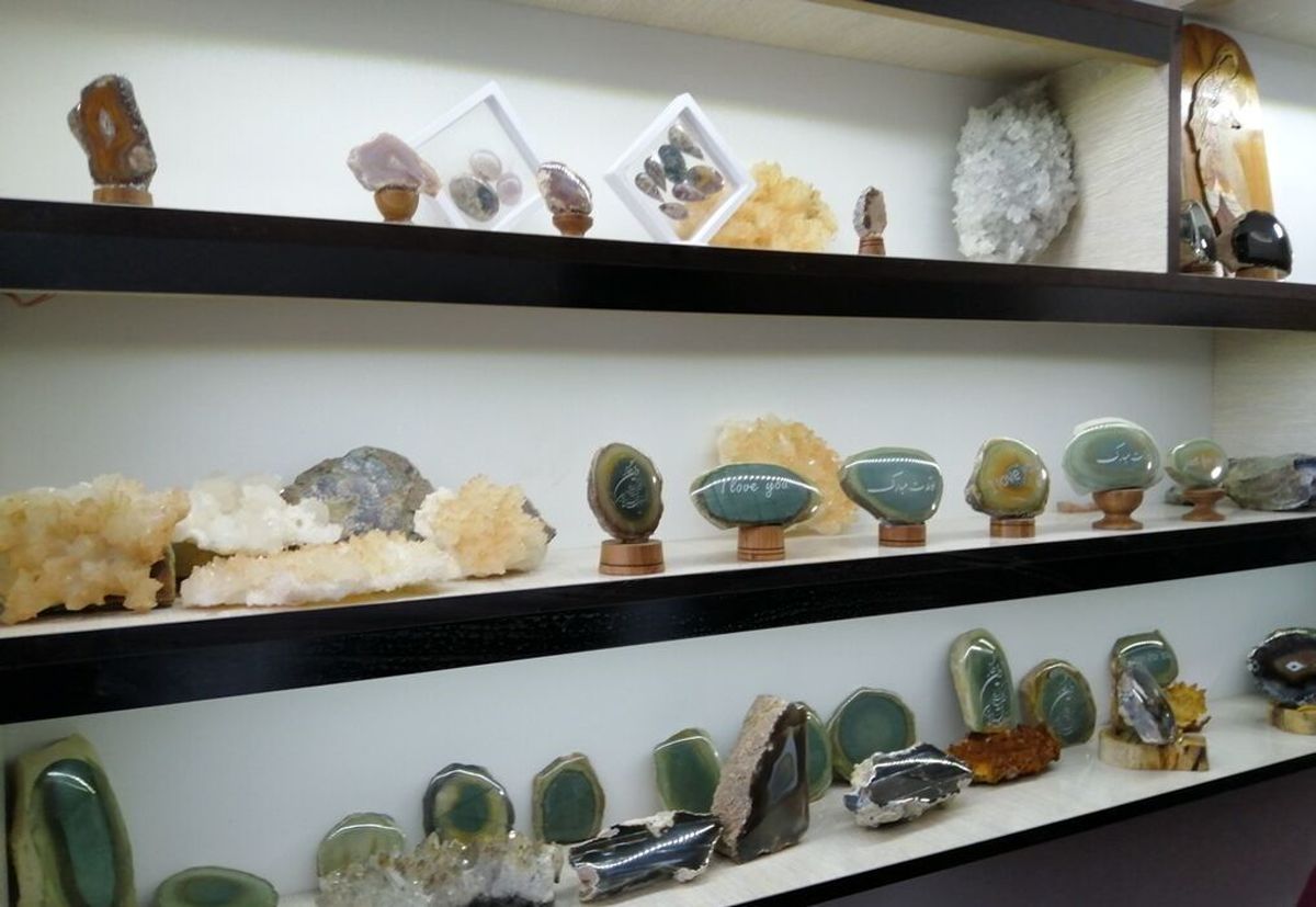 گوهر تراشی به جای خامفروشی در دل کویر