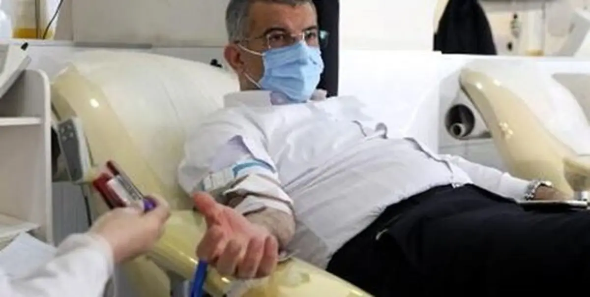 حریرچی: سلبریتی‌ها مردم را به اهدای خون تشویق کنند