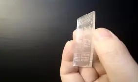 تراشه های ابداعی یک محقق ایرانی به درمان سرطان کمک می کند