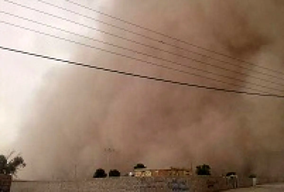 یزد گرد و خاکی شد/ طوفان ادامه دارد
