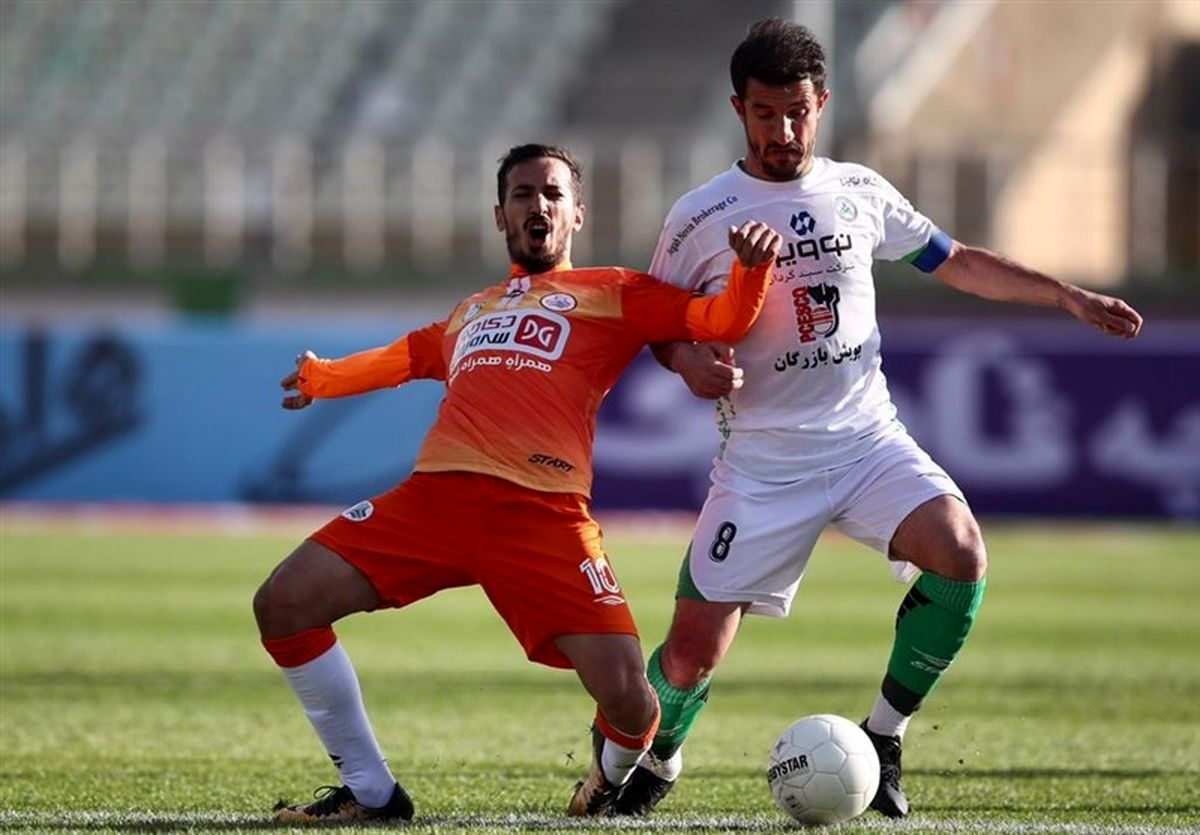 پرسپولیس و سپاهان شانسهای اصلی قهرمانی هستند