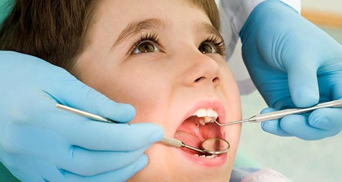 اولین چکاپ دندان‌ها برای کودکان در چه سنی مناسب است؟