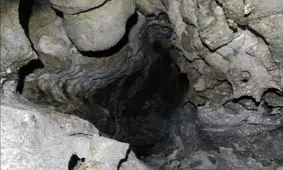 کشف یک غار زیبا در کوه آسماری خوزستان