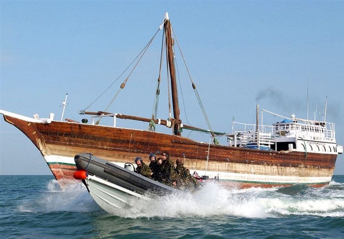 ۵۰۰کیلوگرم آبزیان قاچاق از لنج توقیفی "صید ترال" در بوشهر کشف شد