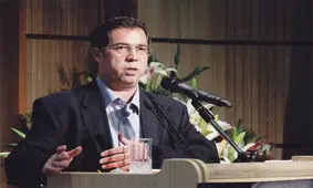 علی دهباشی همچنان در حال جنگ با کرونا است