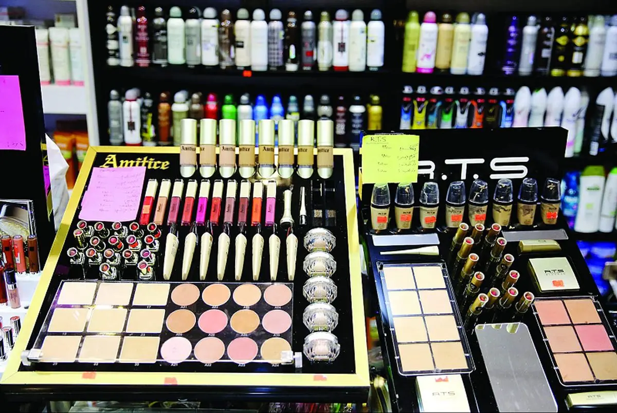 چند توصیه برای خرید لوازم آرایشی