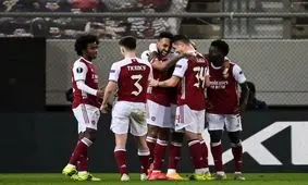 گلباران شدن آنتورپ بدون بیرانوند