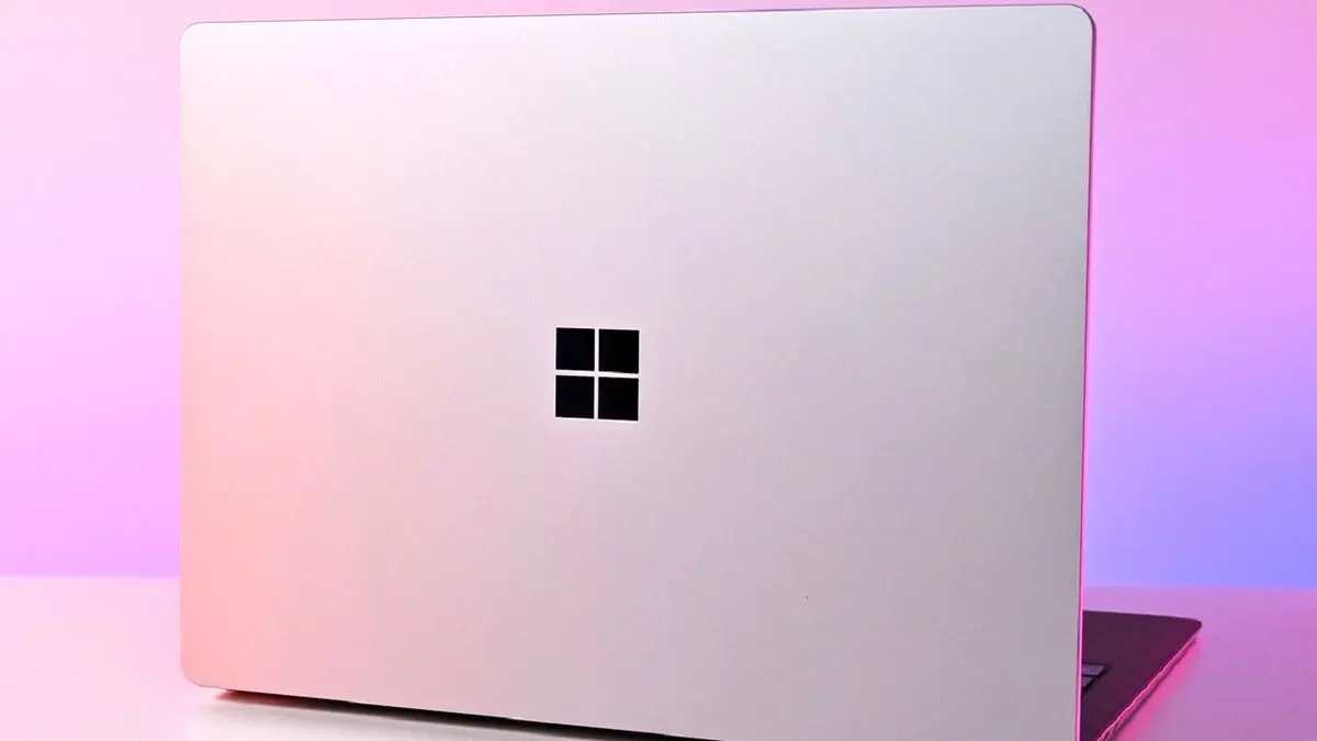 طراحی مایکروسافت برای پشتی های قابل تعویض سطح لپ تاپ