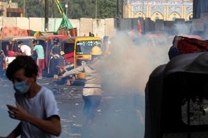 ۴ کشته و ۱۰۰ زخمی در اعتراضات ذی قار عراق/ استاندار استعفا کرد