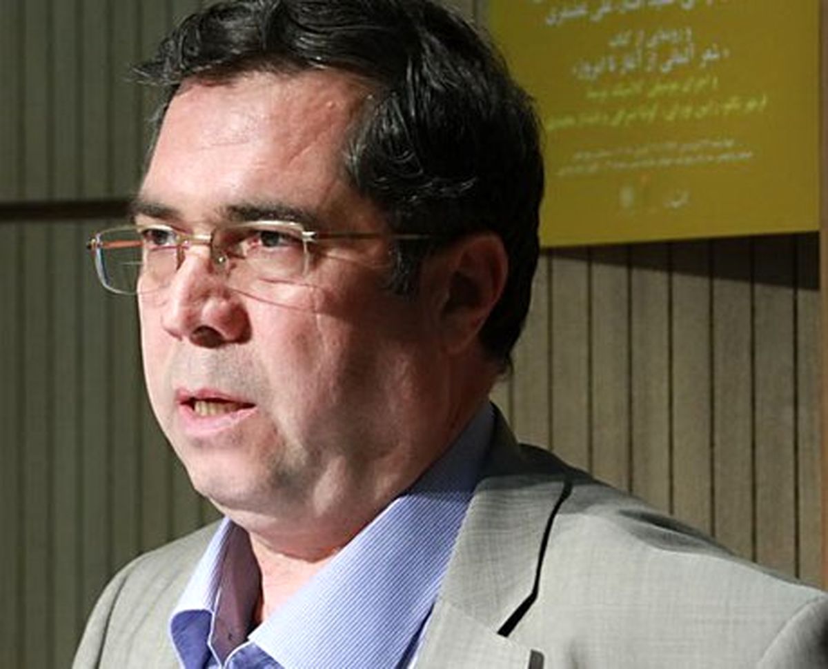 جدیدترین خبر از وضعیت علی دهباشی پس از ابتلا به کرونا