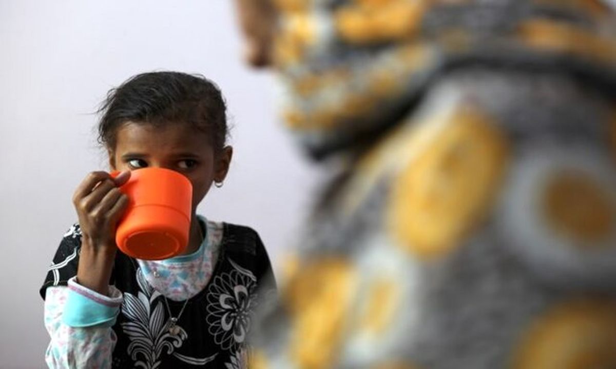 7 سال جنگ در یمن و کودکانی که از گرسنگی به خود می‌پیچند