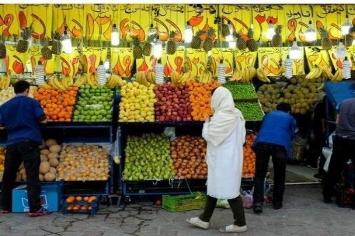 صادرات و احتکار عوامل اصلی افزایش قیمت میوه در مشهد است