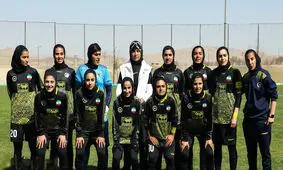 ضربه کرنر شقایق روزبهان در لیگ برتر بانوان/ ویدئو