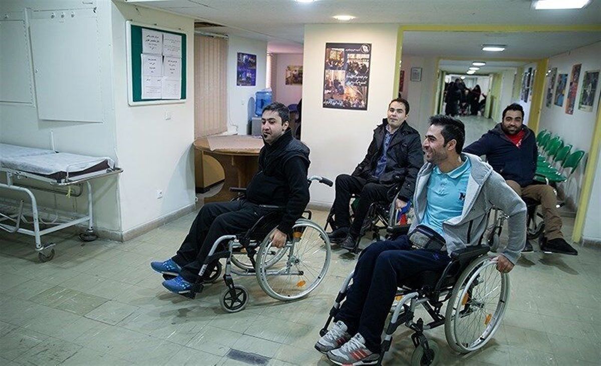 پرسنل مرکز نگهداری معلولان ذهنی اردکان تجلیل شدند