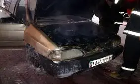 حریق خودرو پراید در جایگاه سوختگیری سی ان جی