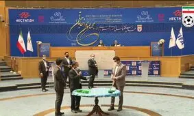 به زور رای یک بچه را هم نمی‌شود گرفت چه رسد به اعضای مجمع!