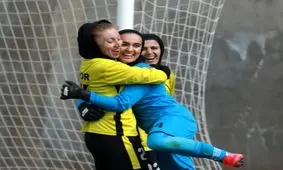 تصاویر‌ دیدار سپاهان و وچان در لیگ برتر فوتبال بانوان