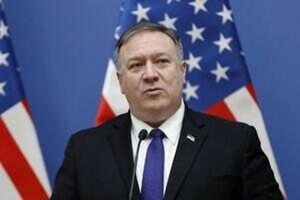 انتقاد پمپئو از دولت بایدن در پی عقبنشینی از ادعای فعالسازی مکانیسم ماشه علیه ایران