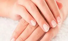 دلایل ایجاد لکه سفید روی ناخن‌ها