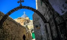 یهودیان افراطی ورودی کلیسای رم در قدس را آتش زدند