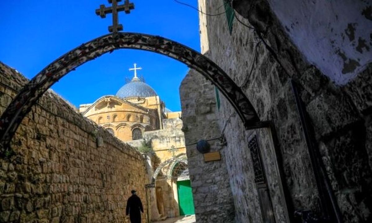 یهودیان افراطی ورودی کلیسای رم در قدس را آتش زدند