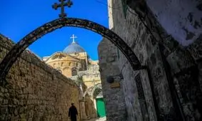 یهودیان افراطی ورودی کلیسای رم در قدس را آتش زدند