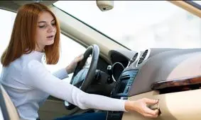 چرا نباید تلفن هوشمندتان را در داشبورد خودرو بگذارید؟