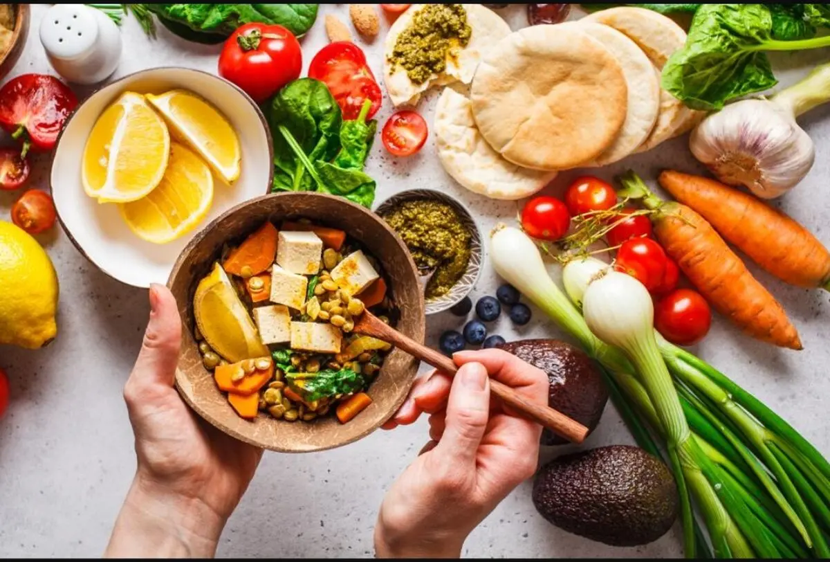 برای لاغری سریع، گیاه‌خواری بهتر است یا رژیم مدیترانه ای؟