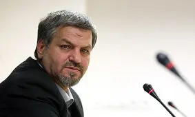 کنایه کواکبیان به اصولگرایان: برخی دوستان از انتخابات حداقلی خوشحال می‌شوند