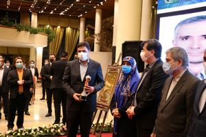 ذوب آهن اصفهان تندیس مسئولیت پذیری اجتماعی و فرهنگ سازمانی را کسب کرد