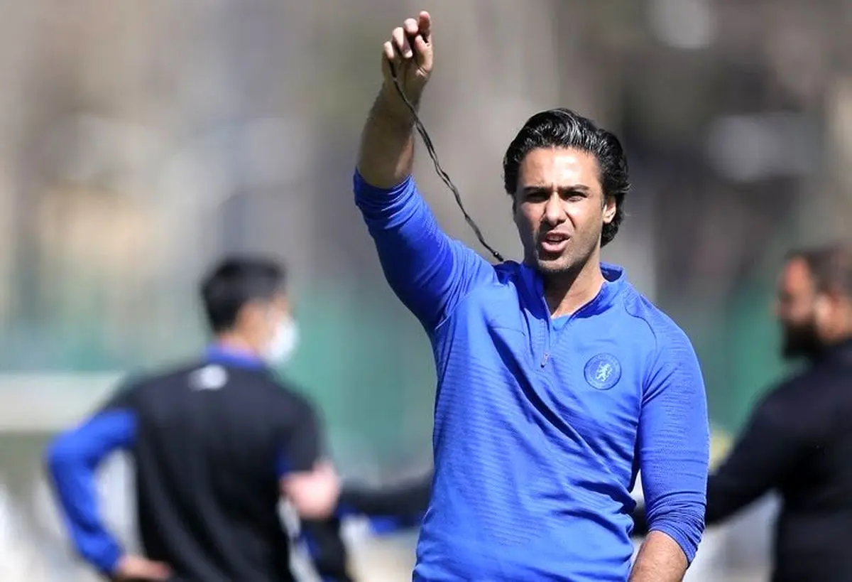 فرهاد مجیدی ۶ استقلالی را کنار گذاشت